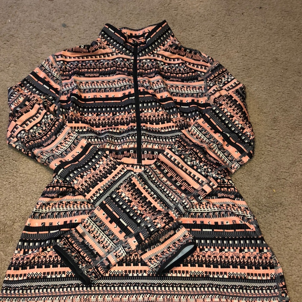 NWOT Nike pro quarter zip